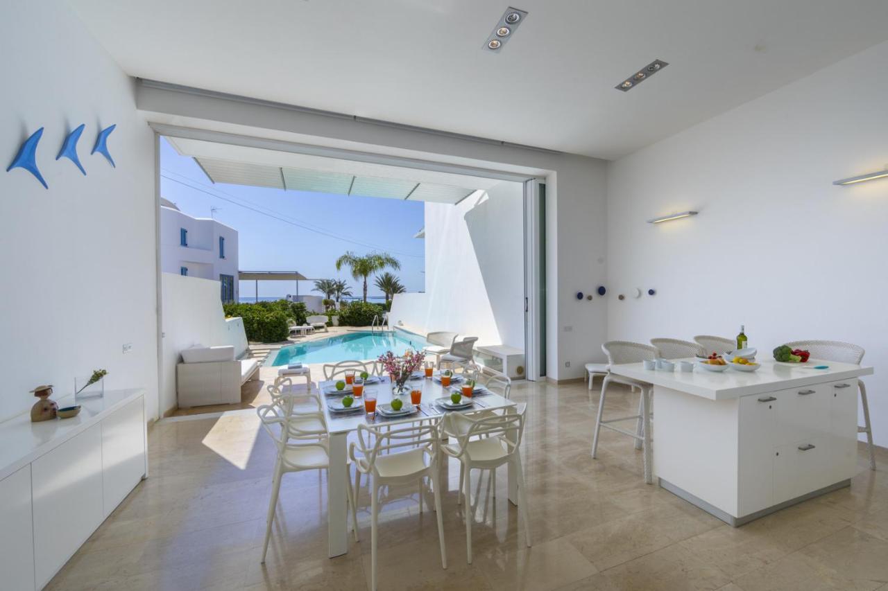 Protaras Villa Kalena Seafront エクステリア 写真