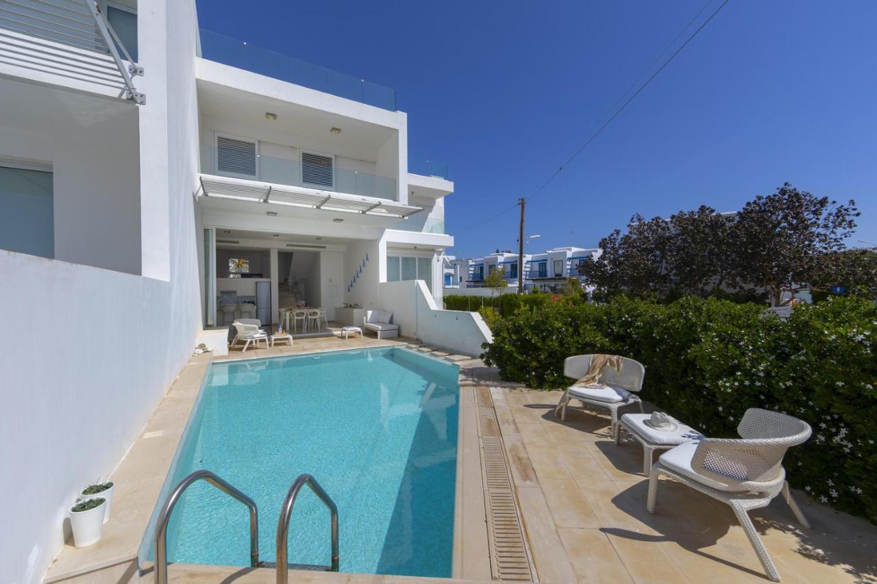 Protaras Villa Kalena Seafront エクステリア 写真